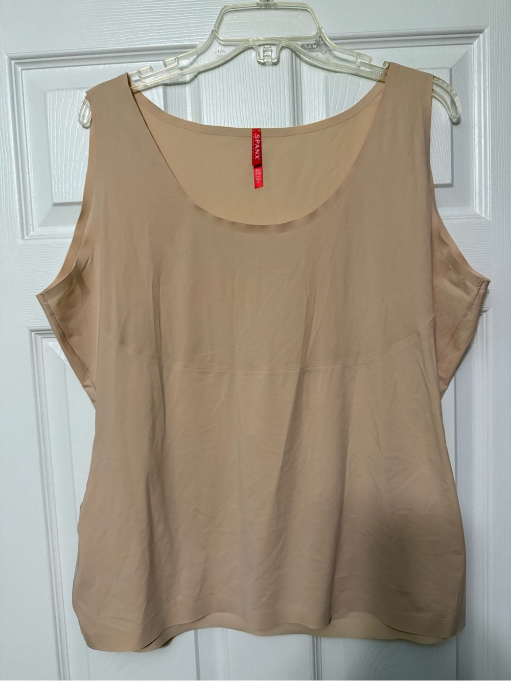 SPANX Beige Scoop Neck Sleeveless Camisole